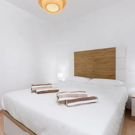 شقة Home2book Sunny Terrace & Pool In *