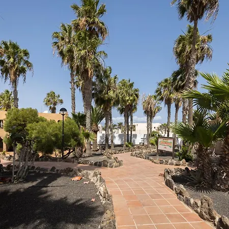 Home2Book Sunny Terrace & Pool Apt In Corralejo * 科拉雷侯