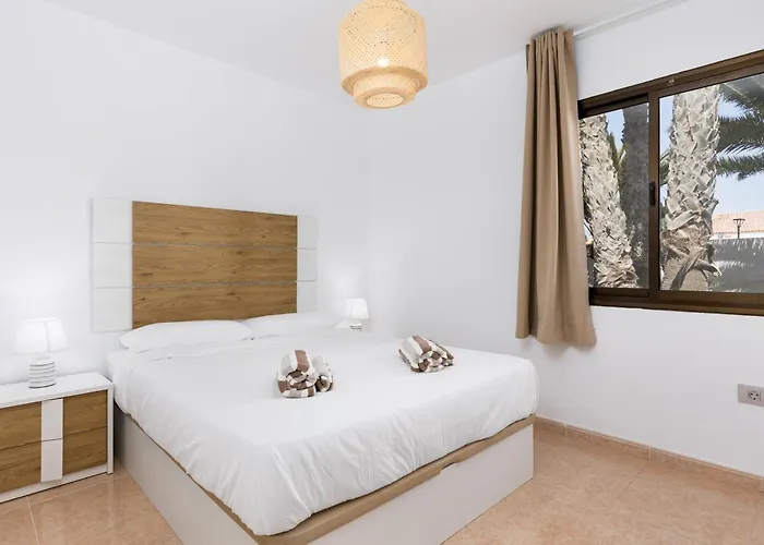 Home2Book Sunny Terrace & Pool Apt In Corralejo 科拉雷侯