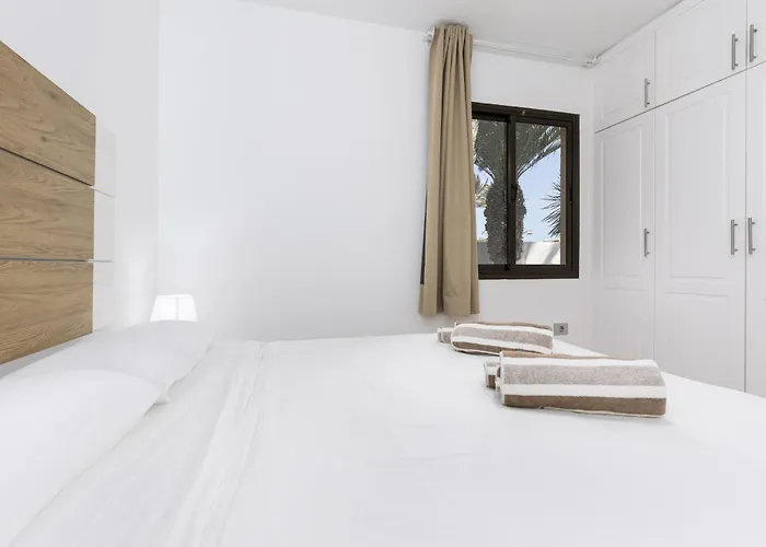 Home2Book Sunny Terrace & Pool Apt In Corralejo *